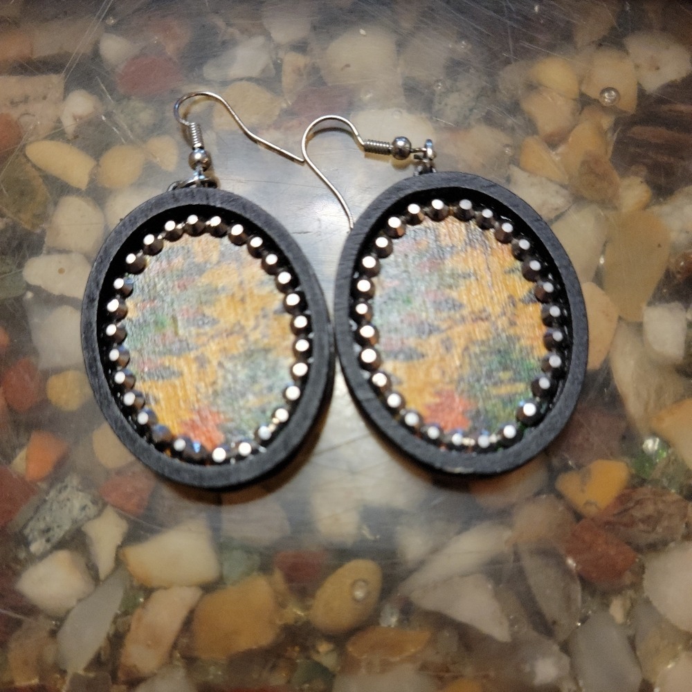 Multi color Wooden Earrings,‎ yellow green black rhinestones